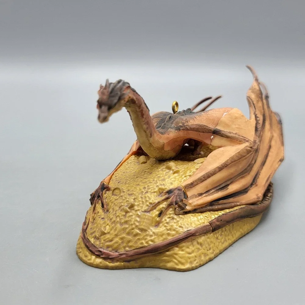 Hallmark Smaug Awakens Ornament The Hobbit Desolation of Smaug Gold Holiday